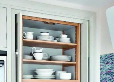 کابینت گوشه آشپزخانه با طراحی کاربردی مناسب فضای کوچک