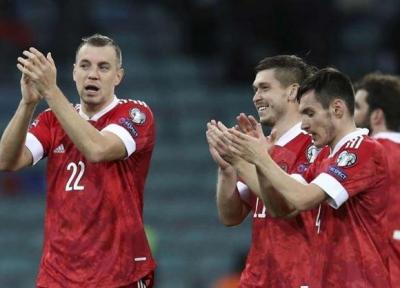 مقدماتی جام جهانی 2022، پیروزی روسیه با گل های هم تیمی آزمون