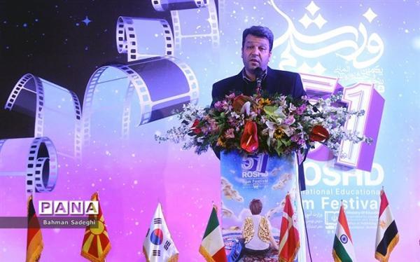 خزاعی: کارگروه سینما در وزارت آموزش و پرورش تشکیل گردد