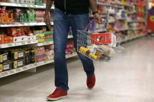 تور اروپا ارزان: گرانی بی سابقه، اروپایی ها را به خرید مواد غذایی مقرون به صرفه واداشت