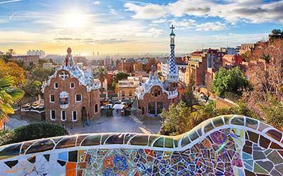 9 واقعیت باورنکردنی درباره پارک گوئل در بارسلونا 9 واقعیت باورنکردنی درباره پارک گوئل در بارسلونا
